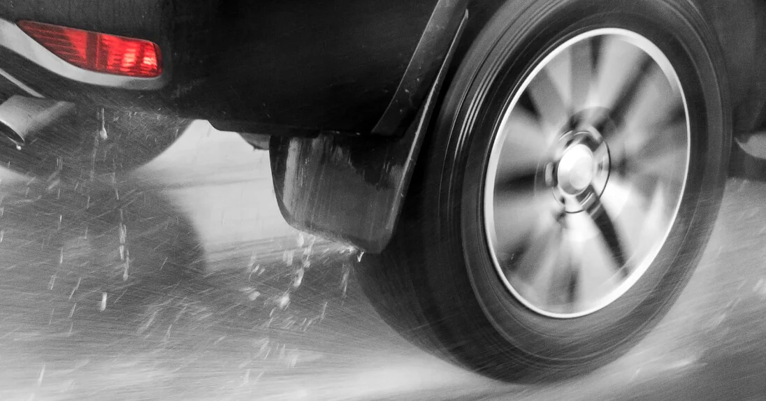 Les meilleurs pneus pour routes mouillées