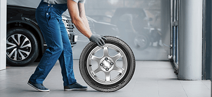 ¿Deberías Los Neumáticos Ser Reemplazados en Pares?